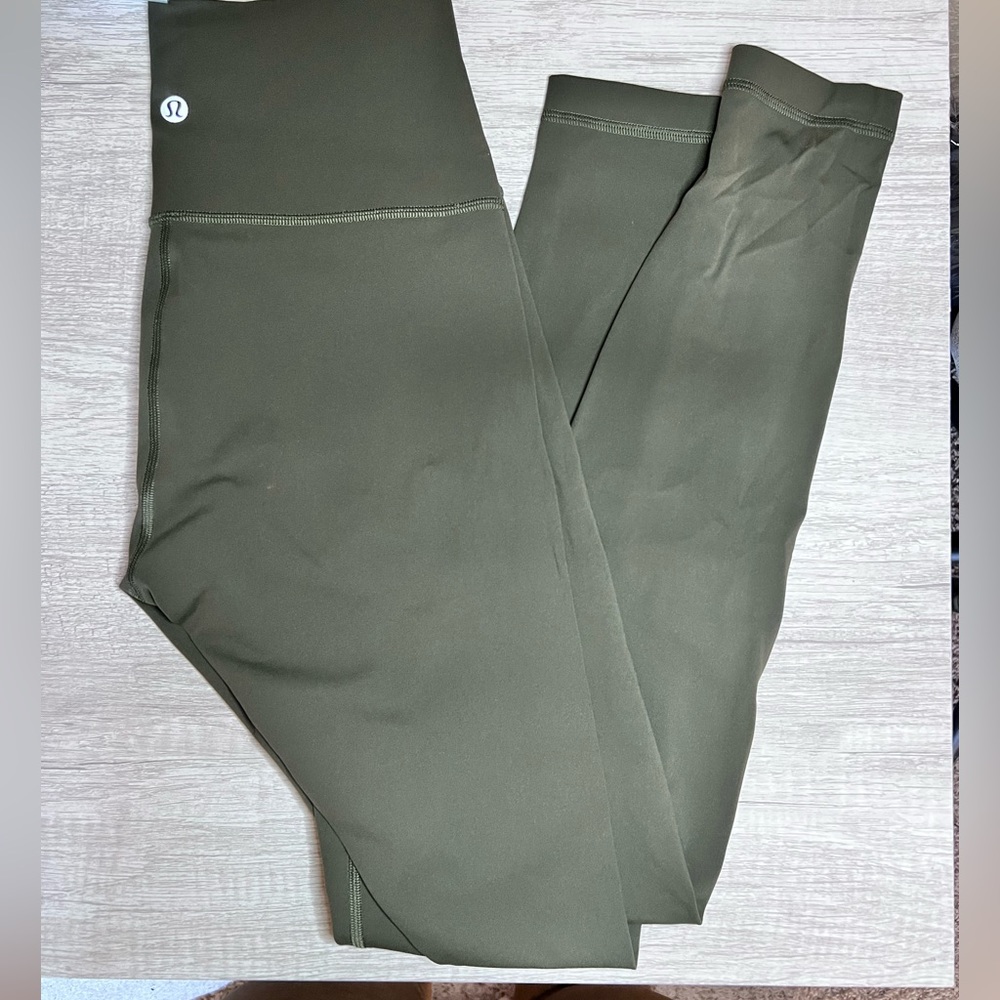 Lululemon Luxtreme Wunder under 28 inch
